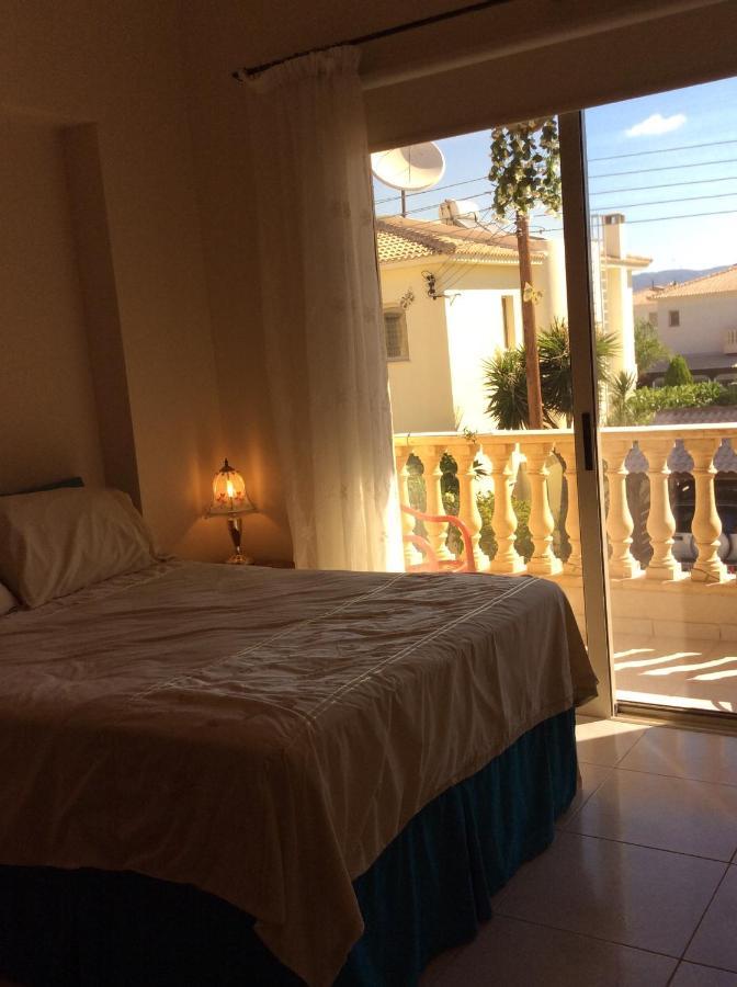 Quality Villa With Pool In Superb Location In Paphos Mandria  Luaran gambar